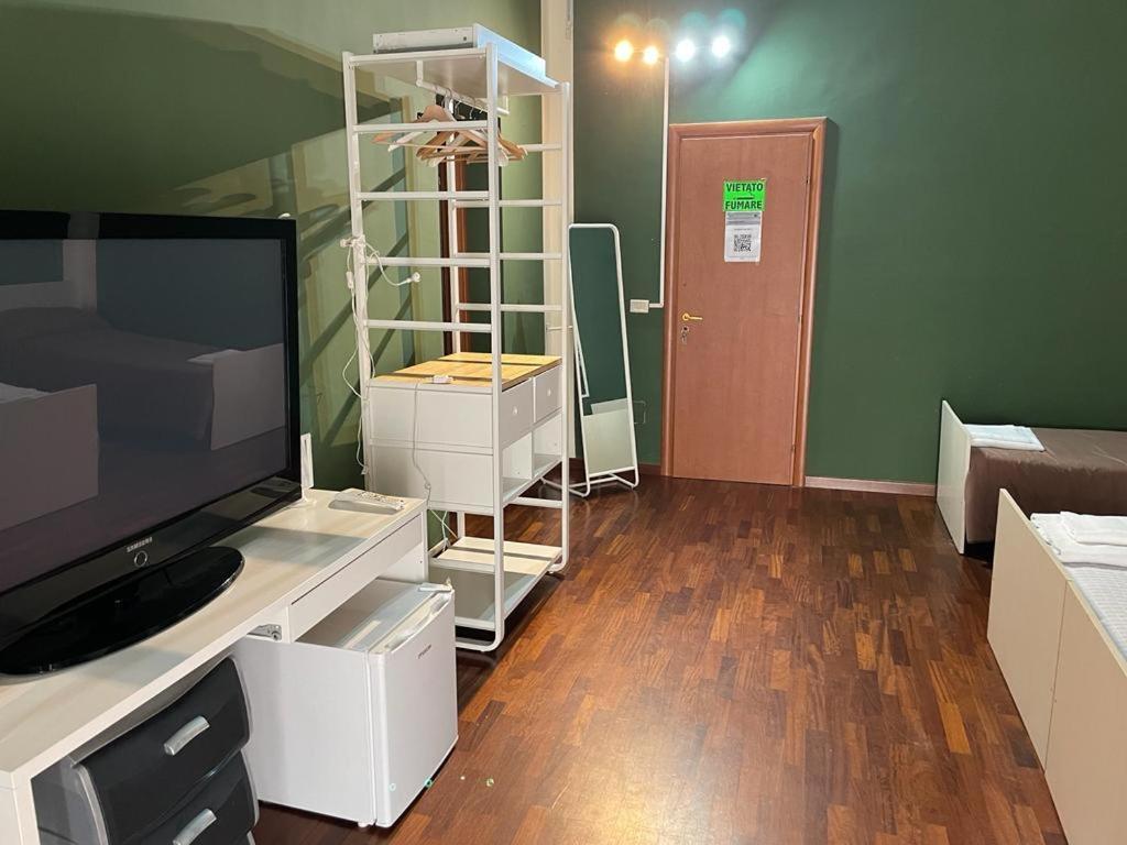 Locami Holiday&Rooms Suite Jolanda Катания Екстериор снимка